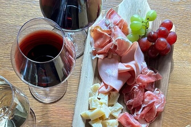 2 Hours Wine Tasting in Dubrovnik Old Town - Why the food pairing matters