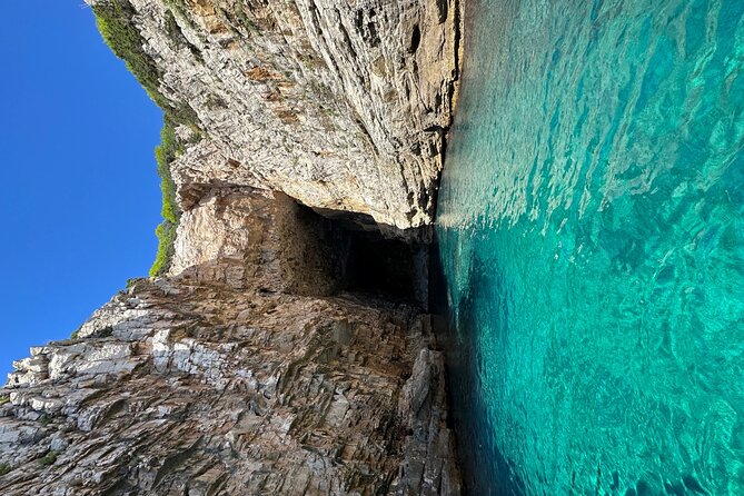 8h from Dubrovnik to the Elafiti islands with Quicksilver 675 boat - Is $672.82 a good price for your group?