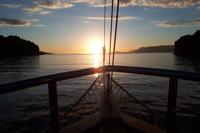 8h tour from Dubrovnik to the Elafiti - private trip - Drinks included, but check what you need
