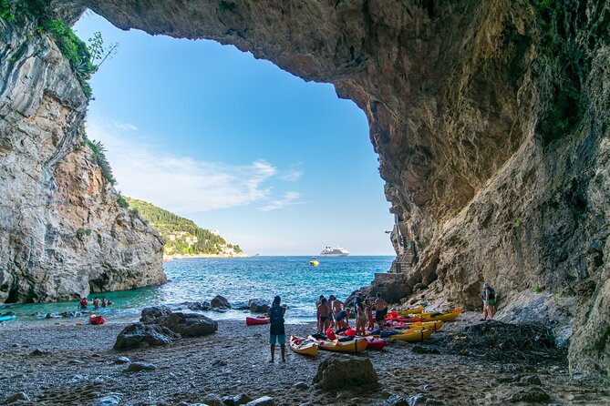 Afternoon Dubrovnik Guided Kayaking Tour - Lokrum, legends, and the best photo angles