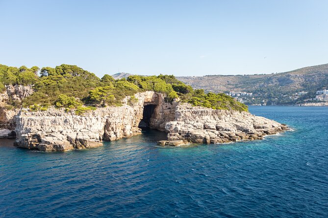 Blue Cave and caves Discovery Dubrovnik - Group Tour by Boat - The one-hour stop at Koločep Bay