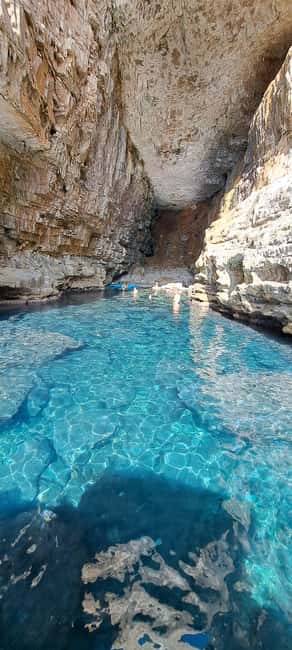 Blue Cave-Green caves-Lopud Sandy beach - tour with drink - Getting into the water at Koločep