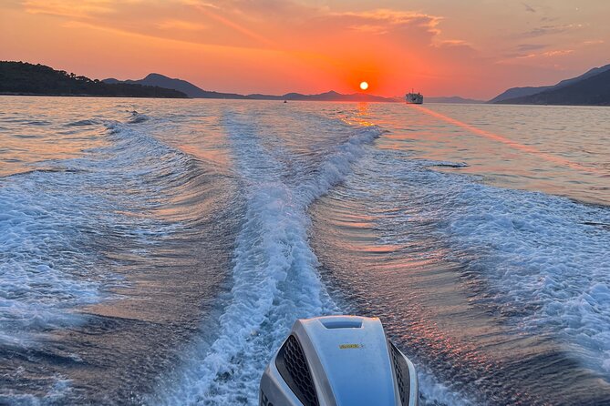 Blue & Green Cave Experience: Drinks, Snorkeling & Šunj Beach - What to Bring and How to Plan the Day
