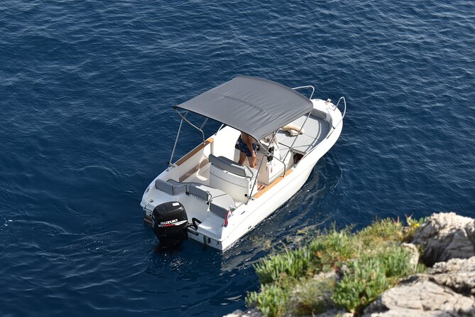Boat rental in Dubrovnik Croatia. Cruise around Dubrovnik coast and islands - What the skipper adds to the day