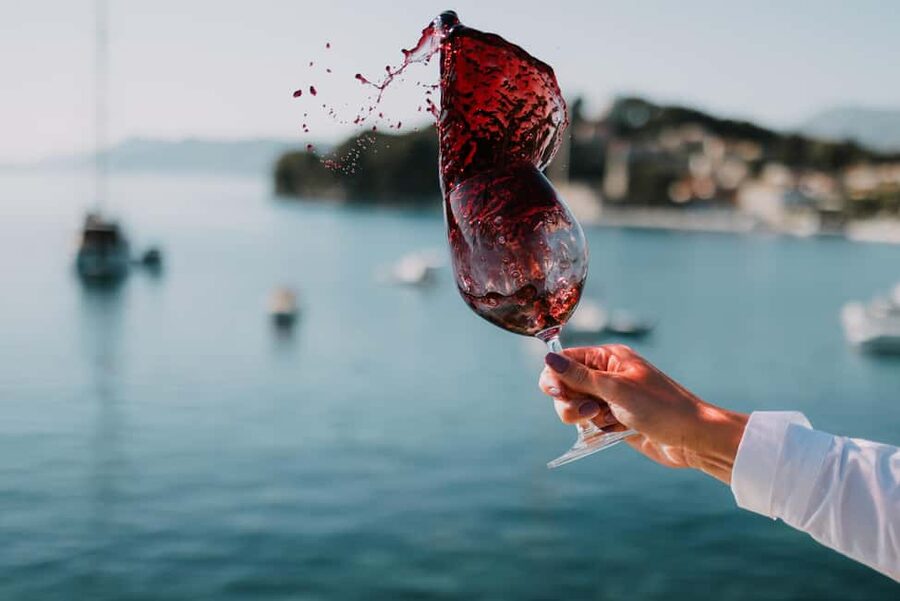 Cavtat Wine Experience: Tasting at Wine Bar Banac - A second Cavtat stop with more tasting and a photo break