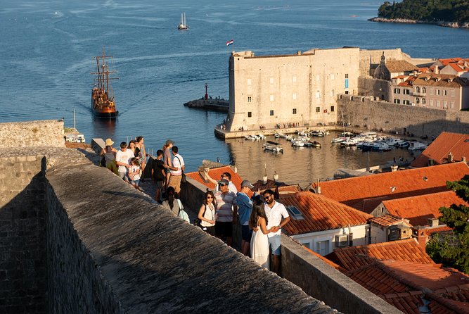 City Walls of Dubrovnik - Why a group of eight is worth paying for