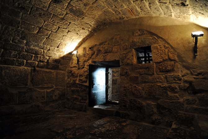 Crime and Punishment in old Dubrovnik - Starting at Gradac Park, Dubrovnik’s old execution ground
