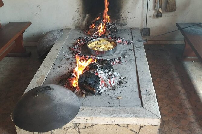 Croatian Traditional Cuisine: Peka Cooking Lesson - The family welcome is the real added value