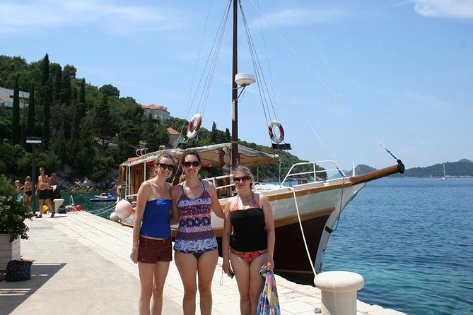 Day Cruise in the Elafiti Islands from Dubrovnik - Koločep: a final island pause