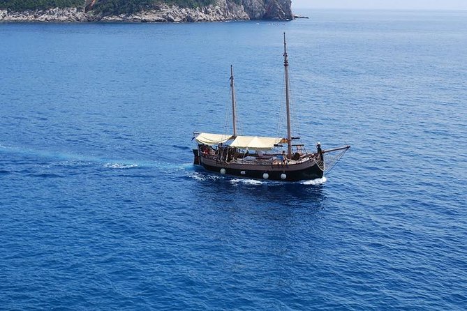 Day Cruise in the Elafiti Islands from Dubrovnik - Lopud: beaches and a gentler first stop