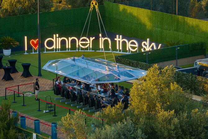 Dinner in the Sky Dubrovnik - Dine 50m above ground - The lift to 50 meters