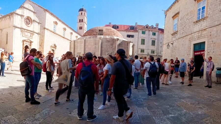 Dubrovnik: 1.5-Hour Guided Old Town Walking Tour - Sponza Palace and St. Blaise’s Church