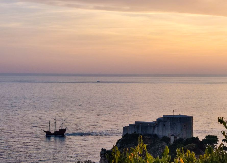 Dubrovnik: 2h Old Town Private Guided Tour - Reading Dubrovnik through its architecture