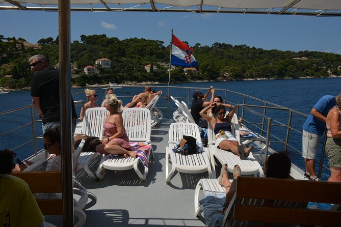 Dubrovnik: 3 Islands Boat Tour with Lunch & drinks(FR, ES, EN) - Lopud: the island that earns the longest stop