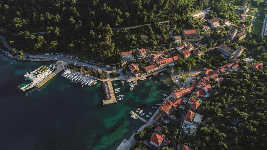 Dubrovnik: 3 Islands Boat Trip with Drinks (FR, ES, IT, EN) - What kind of boat day is this?