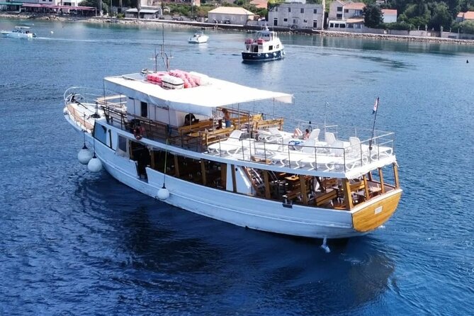 Dubrovnik: 3 Islands Fun Day Trip by Boat (Host: EN,FR,ES) - Key points at a glance