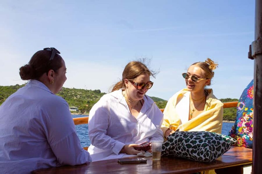 Dubrovnik: 6 hours Blue cave & Elaphiti with optional lunch - Key points at a glance