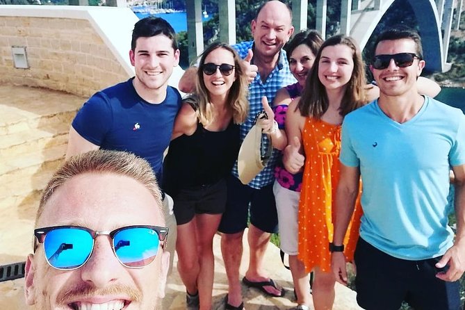 Dubrovnik Airport to Split Private transfer 1-8 pax (Door to Door any location) - Who should book this Dubrovnik to Split transfer