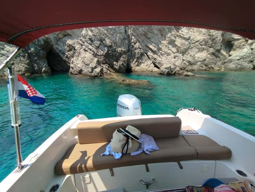 Dubrovnik: All-inclusive Islands and Caves Private Boat Tour - Šipan and Suđurađ bring a fishing-village feel