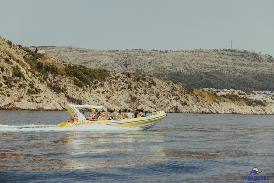 Dubrovnik: Blue Cave Afternoon Speedboat Tour with Drinks - A fast start from Dubrovnik’s Old Town harbor