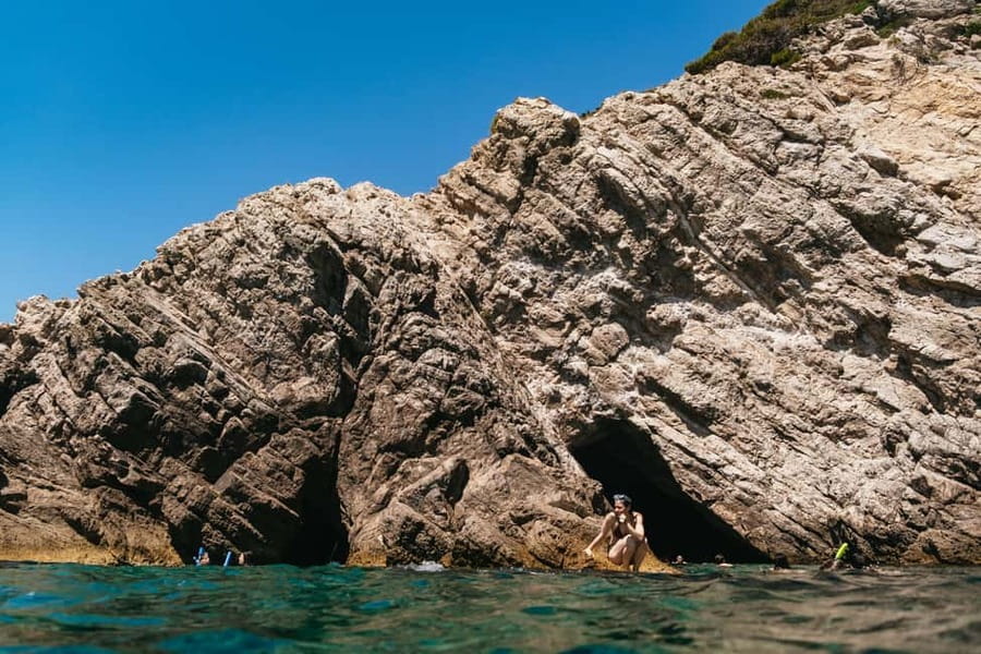 Dubrovnik: Blue Cave and Elafit Small Group Boat Exploration - Three Green Caves and the Dark Cave