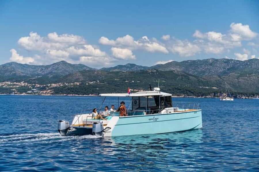 Dubrovnik: Blue Cave Catamaran Tour with Drinks and Snorkel - A four-hour escape from Dubrovnik
