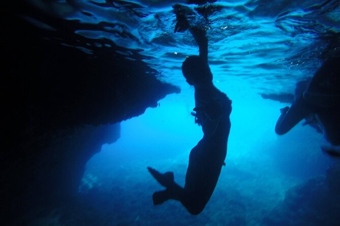 Dubrovnik Blue Cave, Green Caves, Sandy Beach, Old Town Panorama - Why this five-hour boat trip works