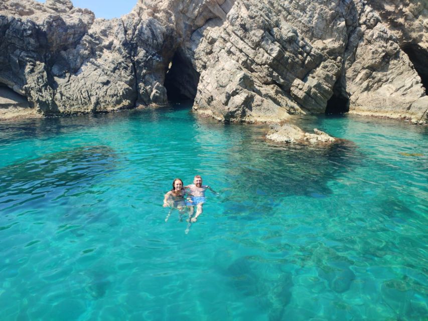 Dubrovnik: Blue Cave & Sunj Beach Boat Tour with Drinks - Drinks, snorkeling gear, and what to pack