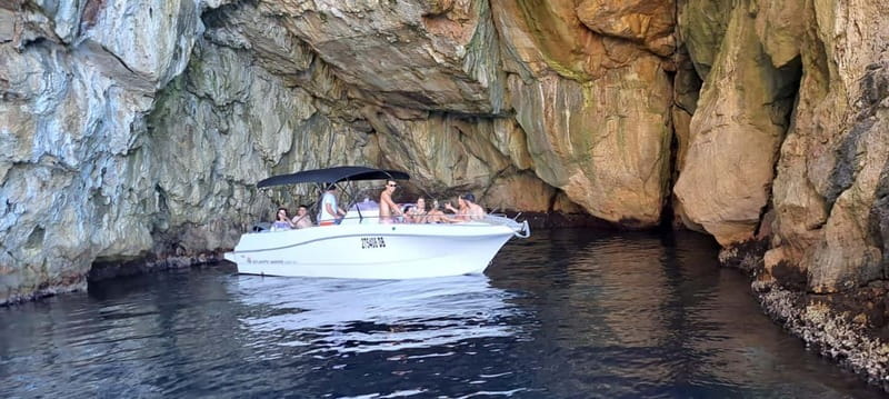 Dubrovnik: Blue Cave Tour by Speedboat with Small Group - The Three Green Caves offer a second swim