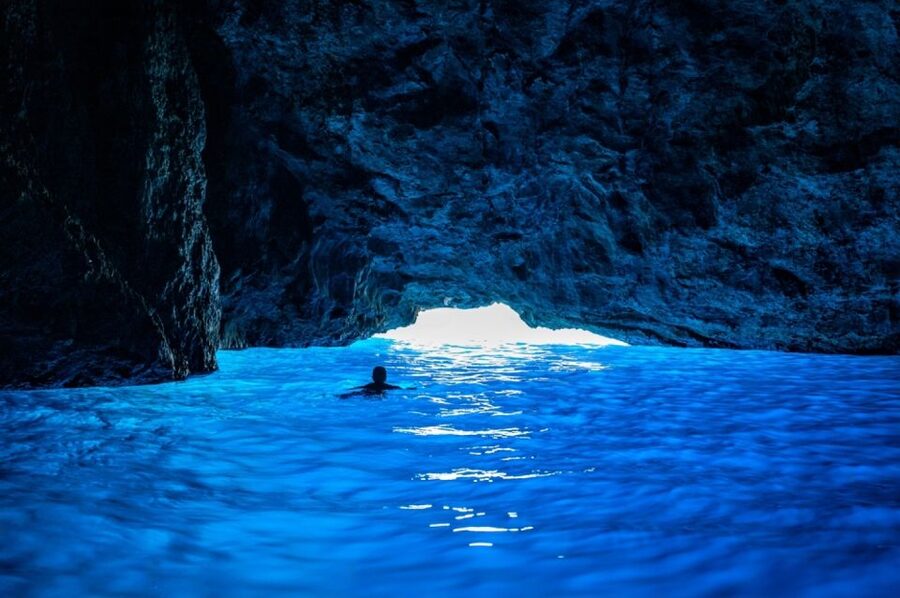 Dubrovnik: Blue & Green Caves Private Boat Tour with Drinks - Sunj Beach, the welcome final stop