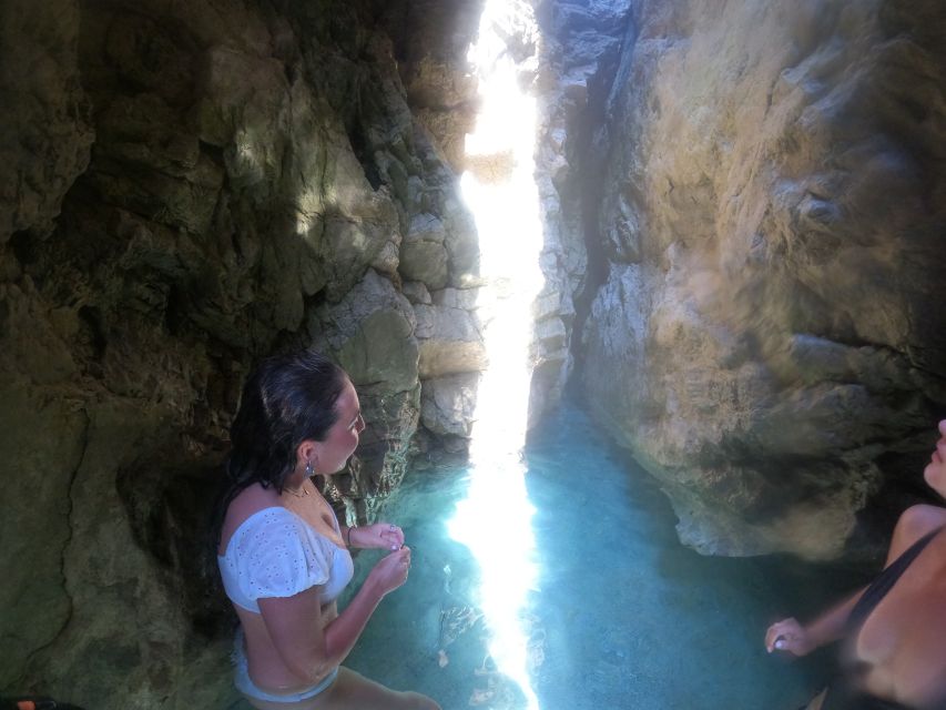 Dubrovnik: Blue & Green Caves Private Boat Tour with Drinks - FAQ