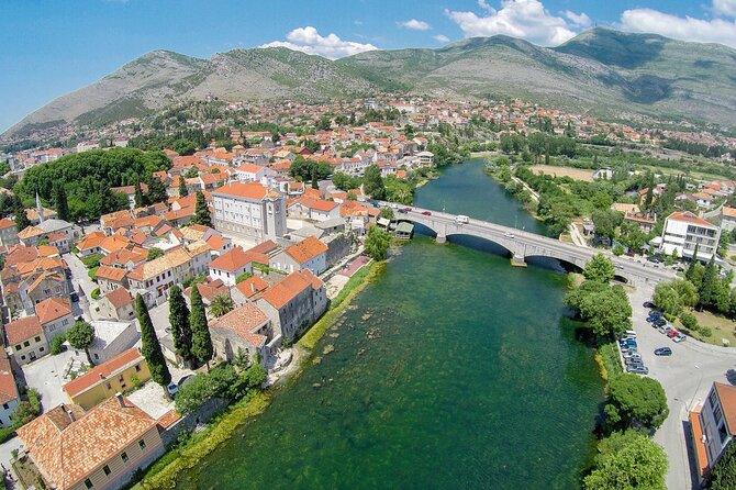 Dubrovnik Bosnia-Herzegovina Half-Day Wine Tour with Tastings - Trebinje Market: honey, figs, and everyday local food