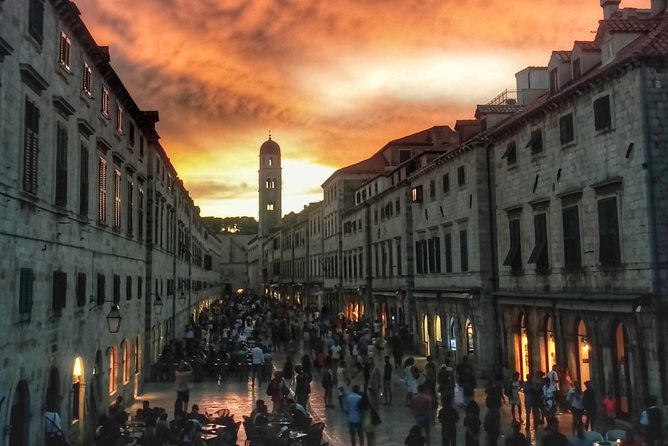 Dubrovnik by Night, History, Wine & Bites - Should you book Dubrovnik by Night?