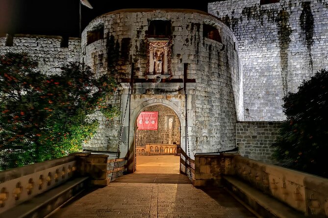 Dubrovnik By Night Walking Tour - The Cathedral and its treasury