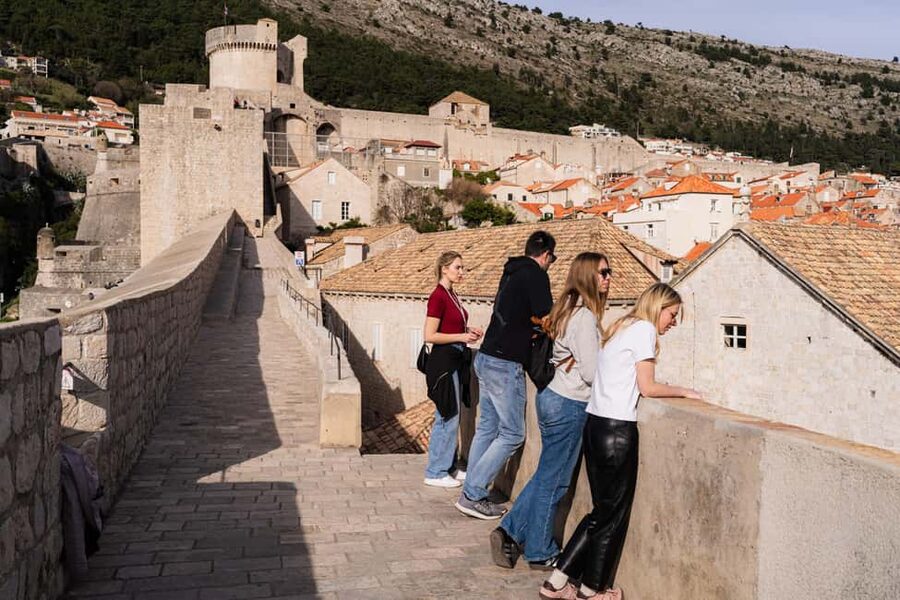 Dubrovnik: City Walls Guided Tour-Small Group Experience - Who will get the most from this walk?