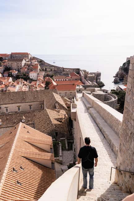 Dubrovnik: City Walls Guided Tour-Small Group Experience - Should you book the Dubrovnik walls tour?