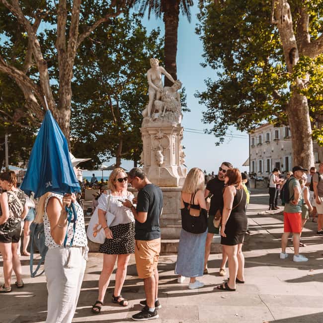 Dubrovnik:City Walls & Old Town 2 in 1 Walking Tour - Why pairing the Old Town and walls works so well