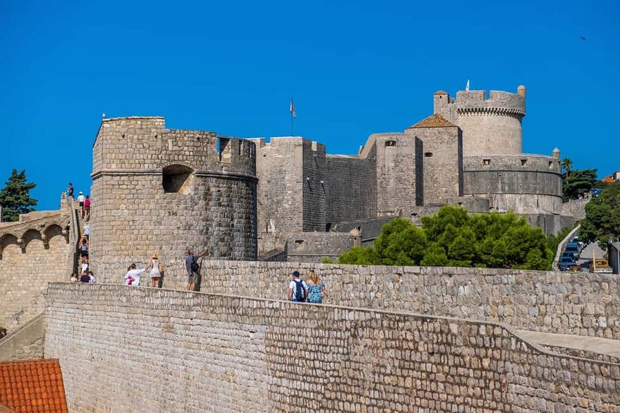 Dubrovnik: City Walls, Old Town Walking Tour & Adriatic View - Cathedral, Jesuit Stairs, and Luža Square