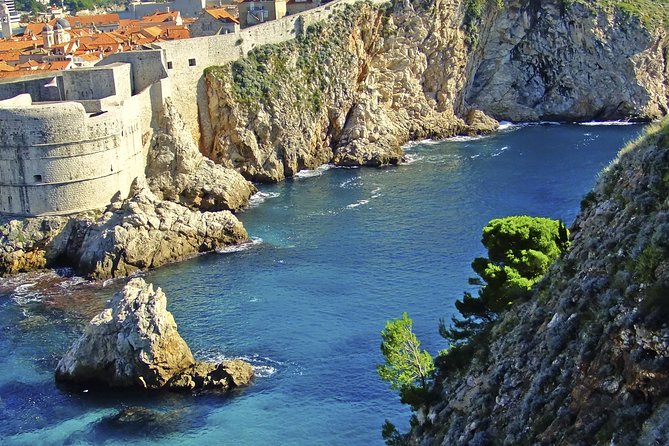 Dubrovnik City Walls Walking Tour (entrance ticket included) - Heat, crowds, and the best way to handle the timing