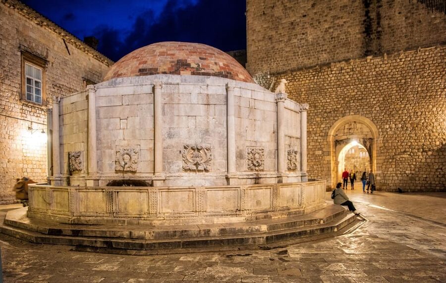 Dubrovnik: Dark tales of the Old Town - Ending near Rector’s Palace and the old dungeons