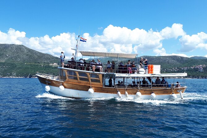 Dubrovnik Elafiti Islands Cruise with Lunch, Drinks and Pickup - Koločep: a gentle first stop