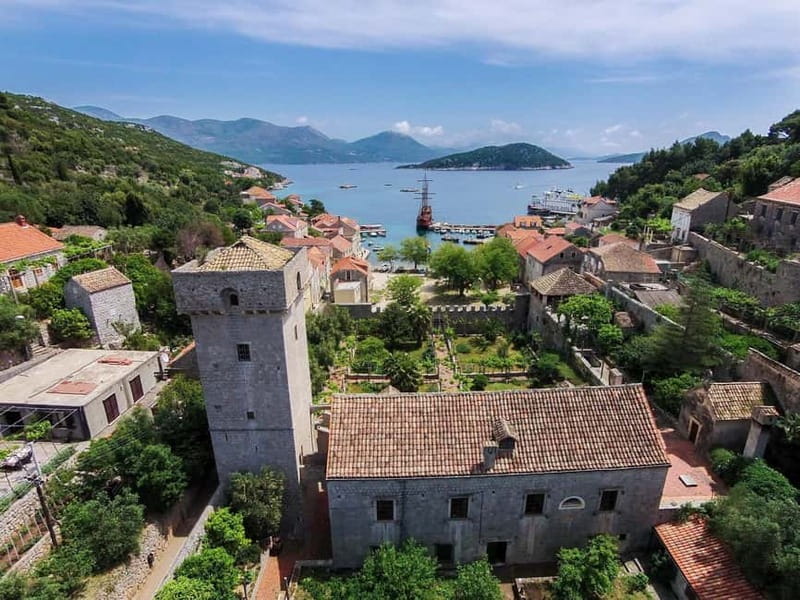 Dubrovnik: Elaphite Island Hopping Cruise on Karaka Ship - Lunch costs extra, so plan your budget before sailing