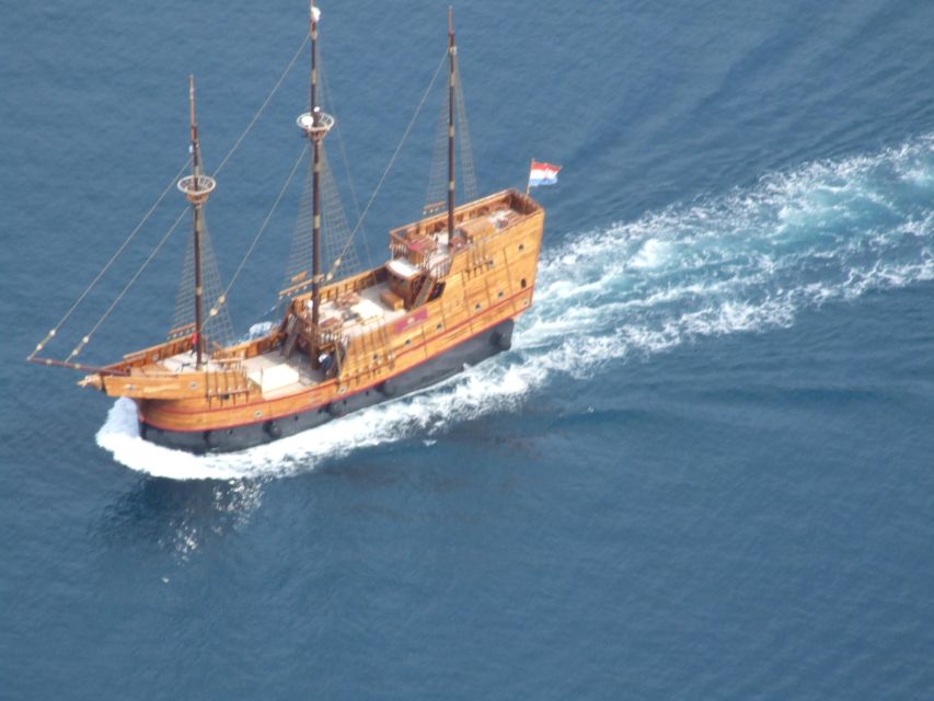 Dubrovnik: Elaphite Island Hopping Cruise on Karaka Ship - Pickup, departure times, and the Dubrovnik logistics