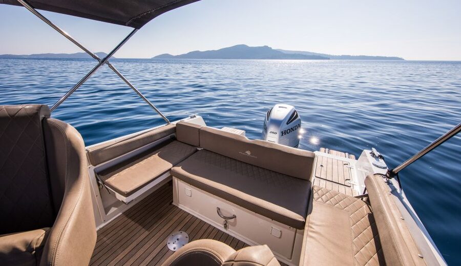 Dubrovnik: Elaphite Islands Private Speedboat Full-Day Tour - A quiet bay between Lopud and Šipan