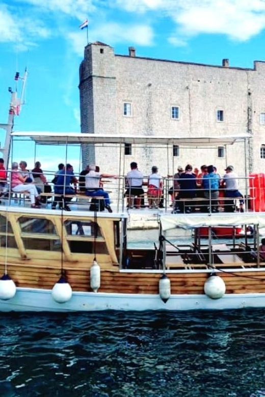 Dubrovnik: Elaphiti Islands Boat Cruise with Lunch & Drinks - Three islands, one unhurried day from Dubrovnik