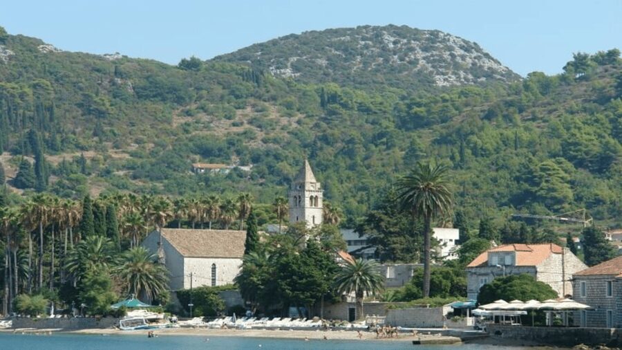 Dubrovnik: Elaphiti Islands Boat Cruise with Lunch & Drinks - Who will enjoy this cruise most?