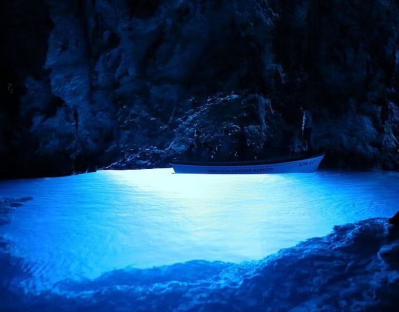 Dubrovnik: Elaphiti Islands Caves Snorkeling & Swimming Tour - A fast boat ride from Dubrovnik’s Old City port