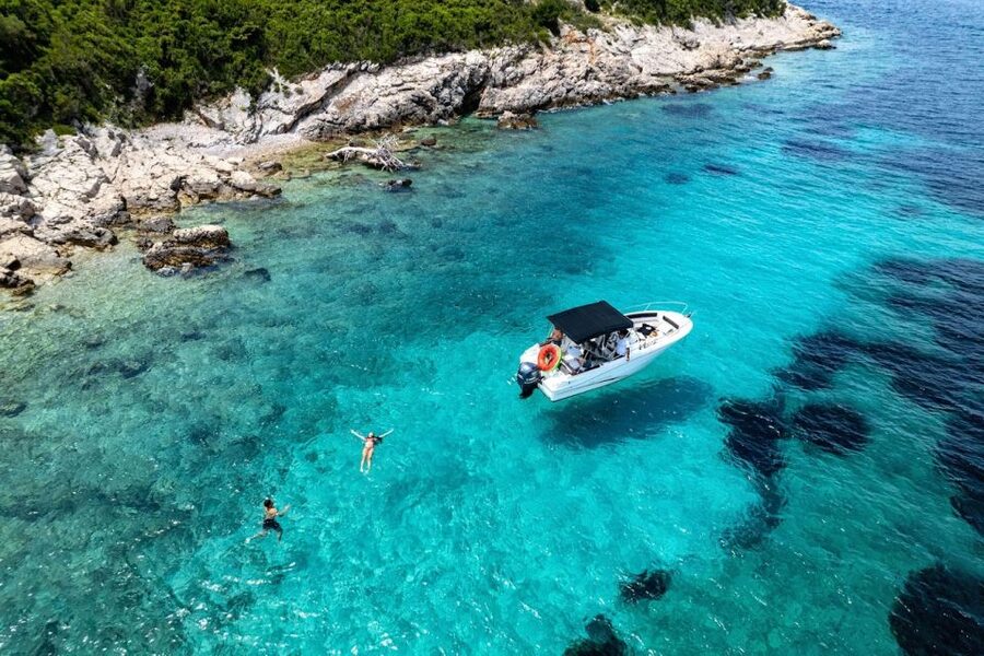 Dubrovnik: Elaphiti Islands Private Day Cruise by Speedboat - Swimming, snorkeling, and the pleasure of an open route