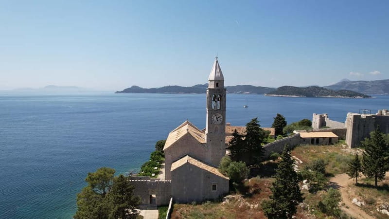 Dubrovnik: Elaphiti Islands Tour by Regina Maris with Lunch - Lunch combines Dalmatian food with open-sea views