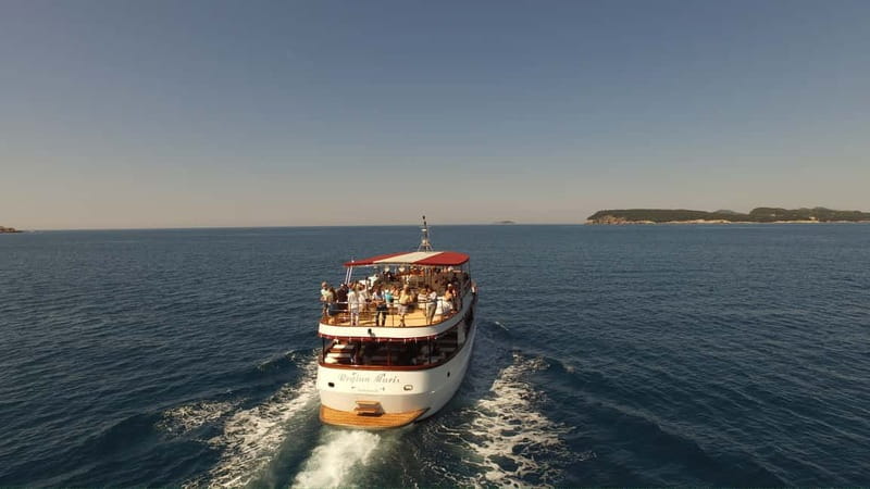 Dubrovnik: Elaphiti Islands Tour by Regina Maris with Lunch - The crew makes the group format easier
